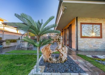 Casa all\'aperto - Villa a Schiera via san fermo
 
78, Brembate - foto 46