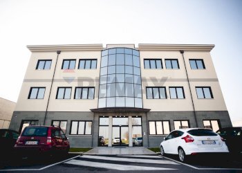 Edificio all\'aperto - Capannone Via Lucio Cosentino
 
5, Albaredo d'Adige - foto 1