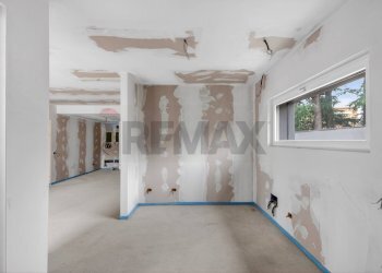 Stanza vuota - Three-room apartment Arcore - photo 30