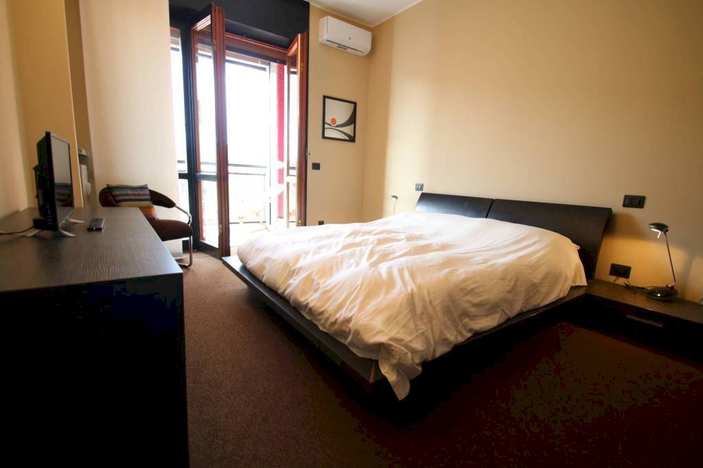 Camera da letto - Quadrilocale via Giuditta Sidoli, Milano - foto 1