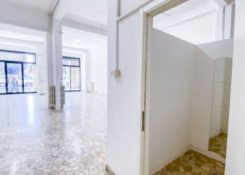 Ripostiglio - Negozio piazza Manfredi Azzarita, Bologna (zona Centro Storico) - foto 21