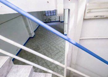 Scala - Negozio piazza Manfredi Azzarita, Bologna (zona Centro Storico) - foto 27