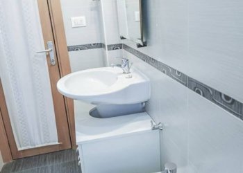 Bagno - Bilocale via Bruno Monterumici, Bologna (zona Saffi) - foto 8