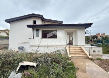 Foto 1 - Villa via Liegi
 
snc, Carini - photo 1