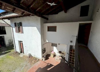 Cortile interno - Stabile - Palazzo via Giuseppe Mazzini, 11, Taino - foto 50