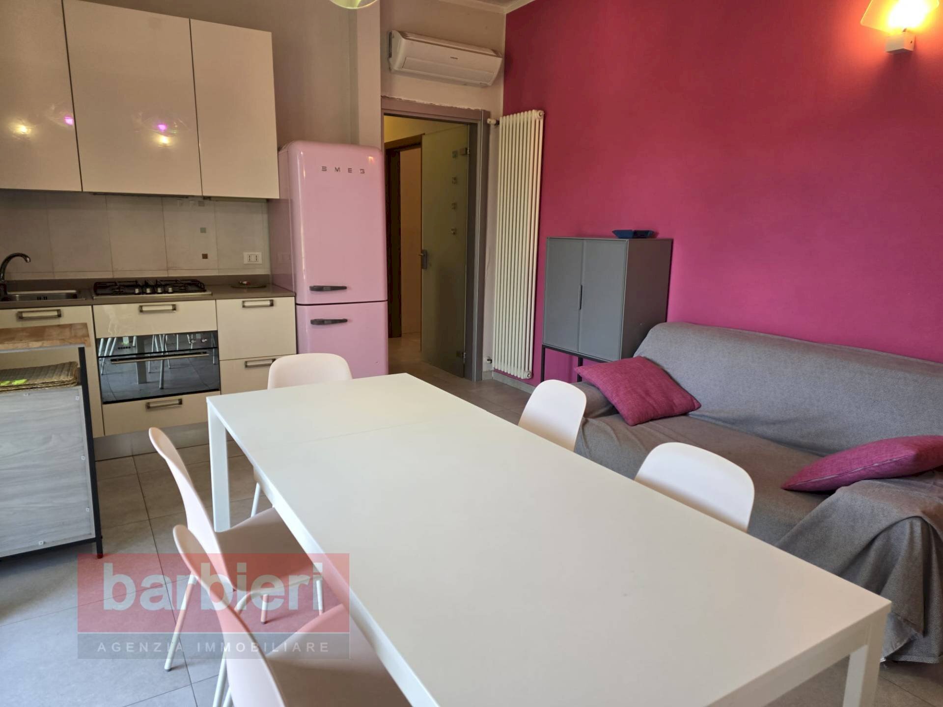 Foto 1 - Trilocale via cicerone
 
19, Cervia - foto 1