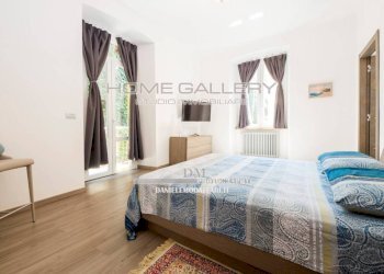 Camera da letto - Appartamento via Pietro Paleocapa, Genova (zona Castelletto) - foto 15