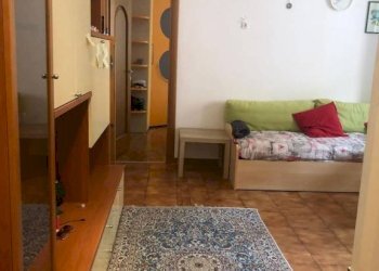 Soggiorno - Appartamento via Evangelista Torricelli, Genova (zona Borgoratti) - foto 2