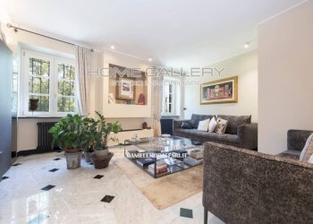 Salone - Appartamento Mura delle Chiappe, Genova (zona Castelletto) - foto 8