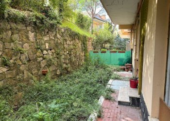 Giardino - Bilocale via San Felice, 38A, Genova (zona Molassana) - foto 2