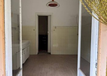 Salone - Bilocale via San Felice, 38A, Genova (zona Molassana) - foto 6