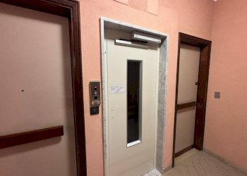 Ascensori - Bilocale via San Felice, 38A, Genova (zona Molassana) - foto 18