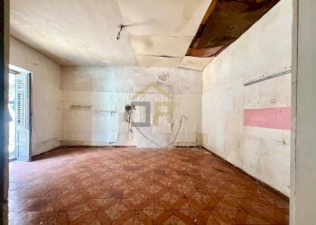 Foto 9 - Quadrilocale Via Tommaso Aversa
 
1, Palermo - foto 9