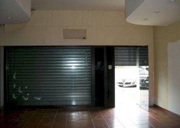 camera - Commercial Premises Arsia, Carbonia - photo 3