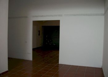 camera - Commercial Premises Arsia, Carbonia - photo 5