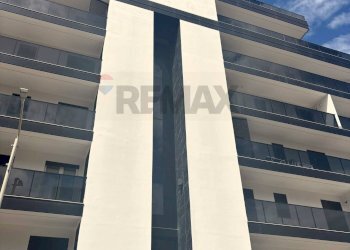 Edificio all\'aperto - Bilocale VIA PISA
 
2, Trani - foto 2