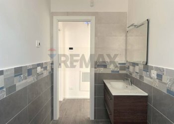 Bagno - Bilocale VIA PISA
 
2, Trani - foto 13