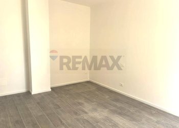 Stanza vuota - Bilocale VIA PISA
 
2, Trani - foto 21