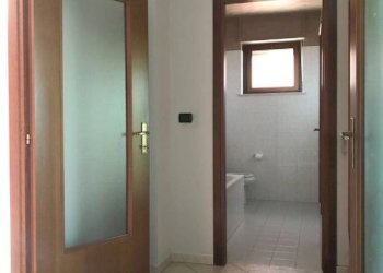 Disimpegno - Quadrilocale piazza Gianni Rodari, 5, Gassino Torinese - foto 31