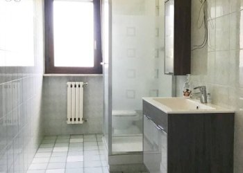 Bagno - Quadrilocale piazza Gianni Rodari, 5, Gassino Torinese - foto 37