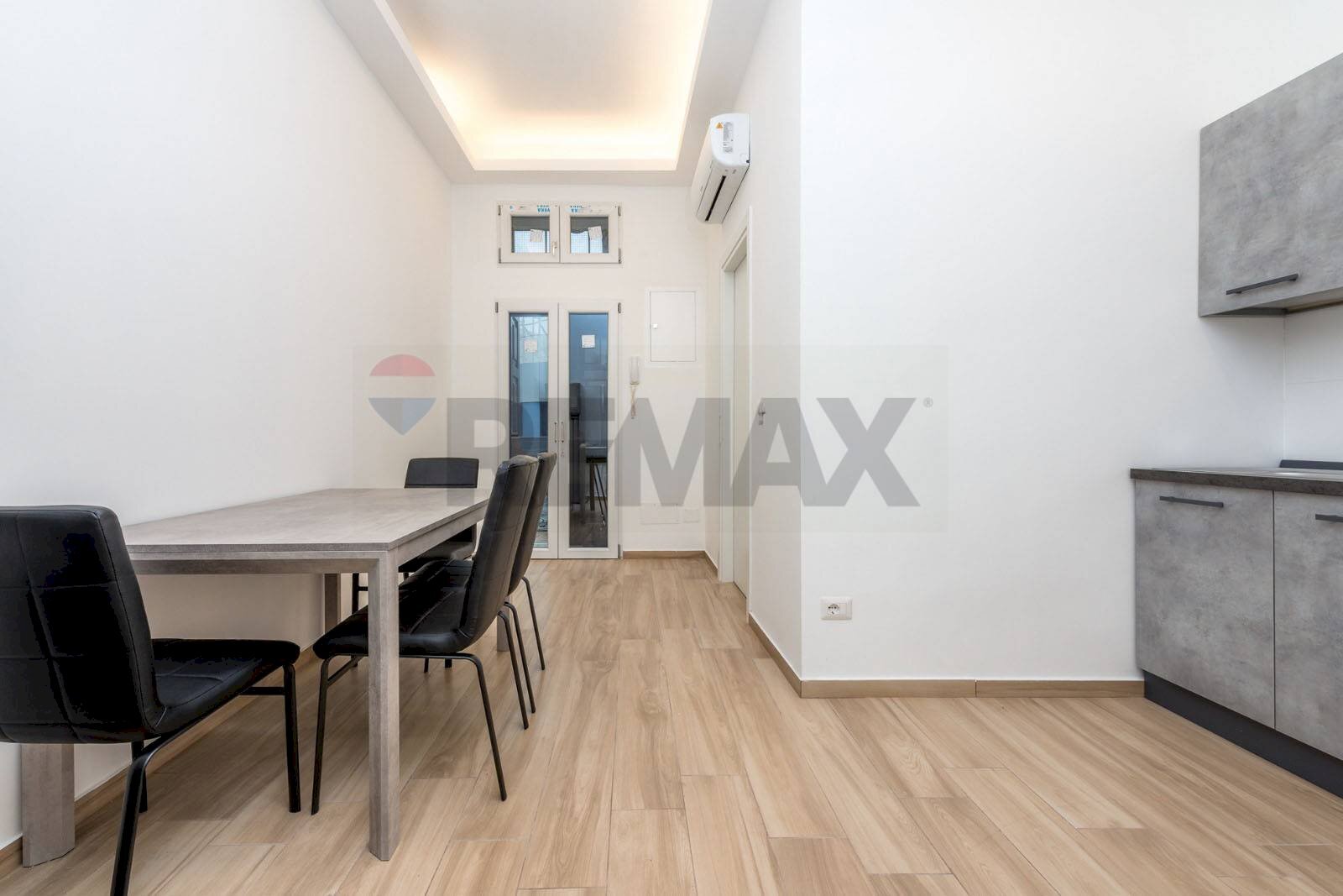 Sala da pranzo - Bilocale Via Borgazzi
21, Monza - foto 3