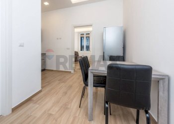 Sala da pranzo - Two-room apartment Via Borgazzi
 
21, Monza - photo 2