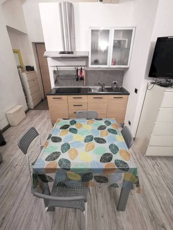 Cucina - Bilocale via San Donato, 85, Torino (zona San Donato) - foto 2