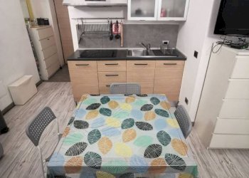 Cucina - Bilocale via San Donato, 85, Torino (zona San Donato) - foto 2