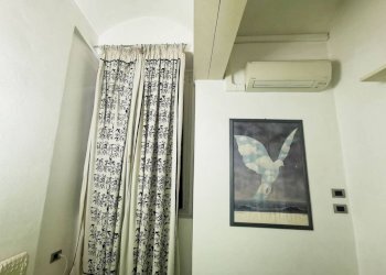 Camera da letto - Bilocale via San Donato, 85, Torino (zona San Donato) - foto 10
