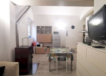 Salone - Bilocale via San Donato, 85, Torino (zona San Donato) - foto 13