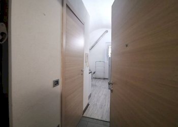Ingresso - Bilocale via San Donato, 85, Torino (zona San Donato) - foto 18