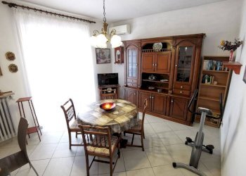 Sala da pranzo - Two-room apartment via Bengasi, 13, Grugliasco - photo 16