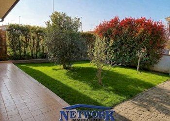 Foto 2 - Villa a Schiera via statale goitese, Goito - foto 2