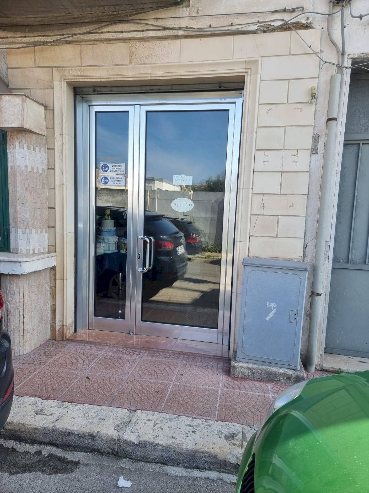 Foto 2 - Commercial Premises Via Pasquale Santilli
 
23, Taranto - photo 2