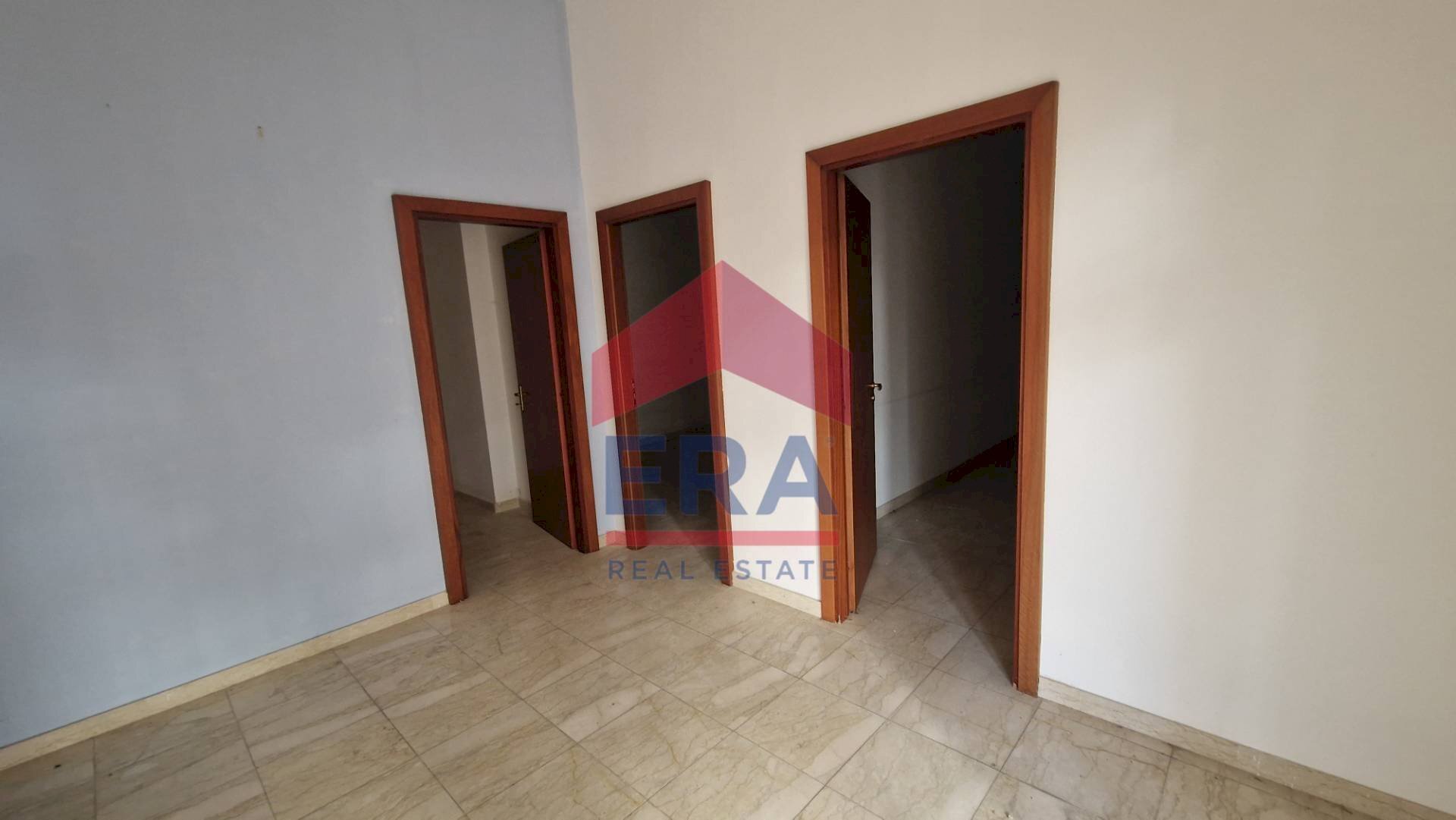 Locale - Locale Commerciale Via della Pace, Trapani - foto 2