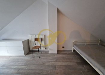 camera da letto - Villa a Schiera Madonna Sasso Bianco
 
15, Fiastra - foto 17