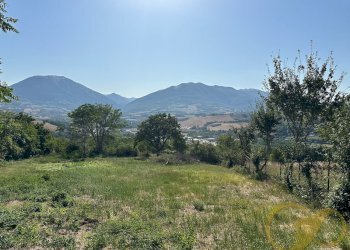 giardino - Independent house COLLINA, Castelraimondo - photo 12