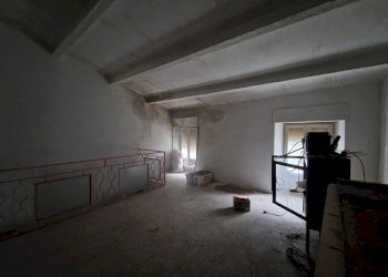 garage - Casa indipendente Sasso marozzo, Serrapetrona - foto 12