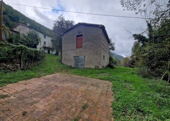 facciata - Casa indipendente Sasso marozzo, Serrapetrona - foto 15