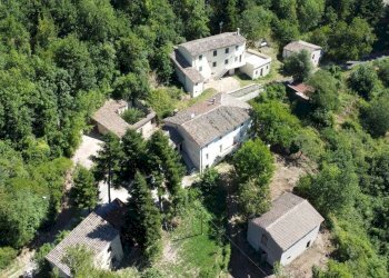 facciata - Casa indipendente Sasso marozzo, Serrapetrona - foto 21