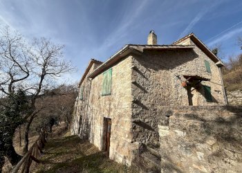 facciata - Casa indipendente Podalla, Fiastra - foto 4