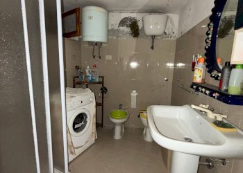 bagno - Casa indipendente Piè di Vescia
 
8, Fiastra - foto 15