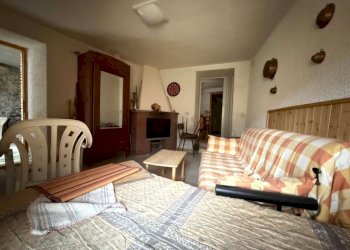 soggiorno - Casa indipendente Piè di Vescia
 
8, Fiastra - foto 18