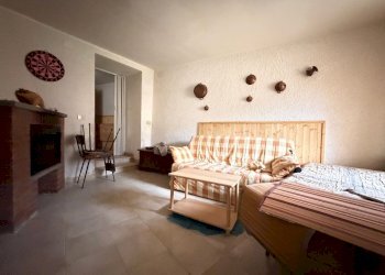 soggiorno - Casa indipendente Piè di Vescia
 
8, Fiastra - foto 19