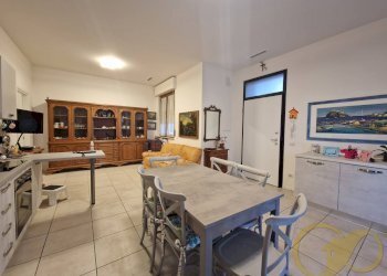 Foto 5 - Three-room apartment Via F. Brancadori, Tolentino - photo 5