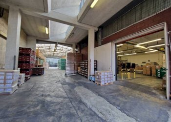 Interno non residenziale - Capannone via Vincenzo Monti, 56, Pero - foto 18