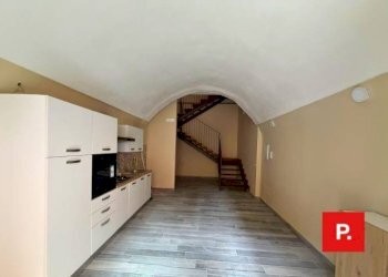 Foto 2 - Trilocale Via Italia
 
102, Riardo - foto 2