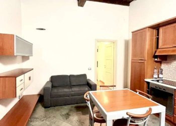 Soggiorno - Bilocale via GIOLITTI, 8, Torino (zona Centro) - foto 1