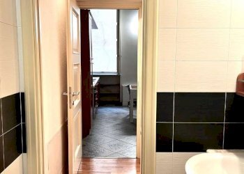 Bagno - Bilocale via GIOLITTI, 8, Torino (zona Centro) - foto 17