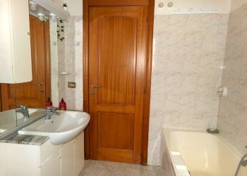 Bagno - Trilocale via Tevere, 1, Aprilia - foto 21